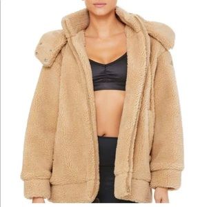 Alo Yoga Sherpa Jacket!!! NWT